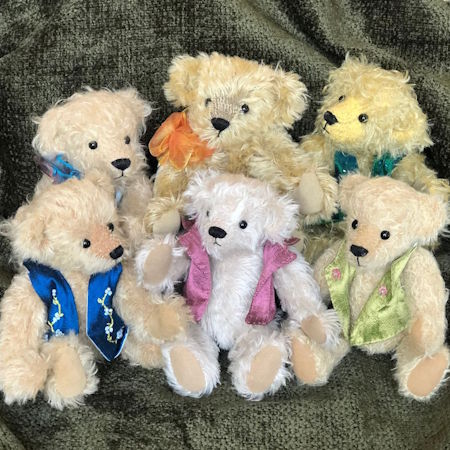 Traditional Bear Making Class with Jacqueline’s Bears at Poppy Patch