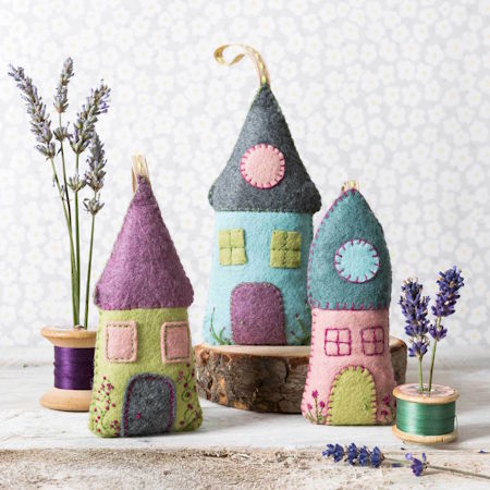 Corinne Lapierre Lavender Houses Set of 3 Felt Kit