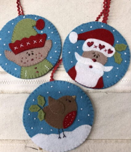 A Felt Christmas Tree Ornaments Pattern from Fig n Berry