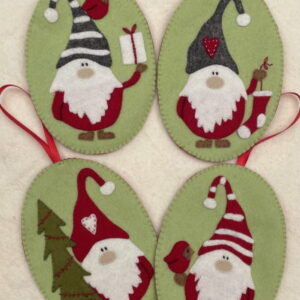 Fig n Berry Gnome Christmas Decorations Pattern
