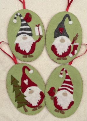 Fig n Berry Gnome Christmas Decorations Pattern