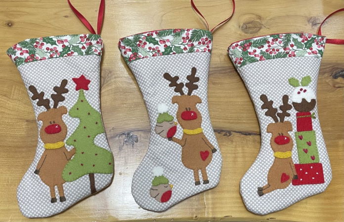 Fig n Berry Christmas Reindeer Stockings Pattern