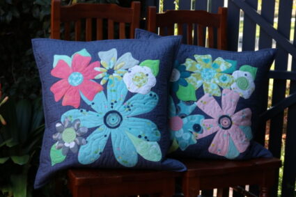 Free Bird Quilting Designs Fleurs Cushion Pattern by Carolyn Murfitt