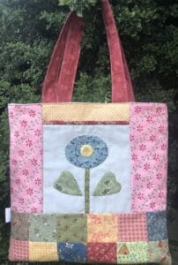 Gail Pan Dilly Dally Applique Bag Pattern
