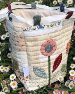 Gail Pan Happy Scrappy Backgrounds Bag Pattern