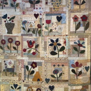 Gail Pan Happy Scrappy Backgrounds Quilt, bags, Table runnerPattern
