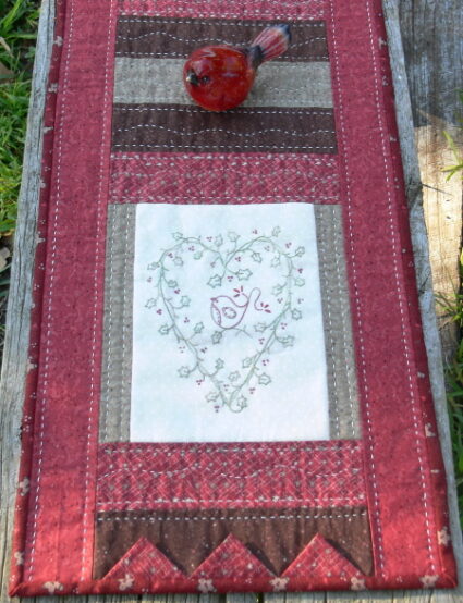 Gail Pan Hearts and Holly Christmas Table Runner Pattern