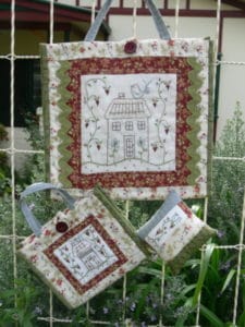 Gail Pan Sweet Home Pocket Bags Pattern