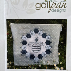 Gail Pan The Busy Bee Zippered Pouch Pattern