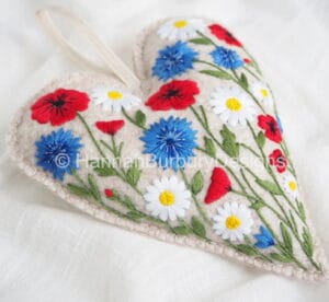 Hannah Burbury Elizabeth Floral Heart Embroidery Kit