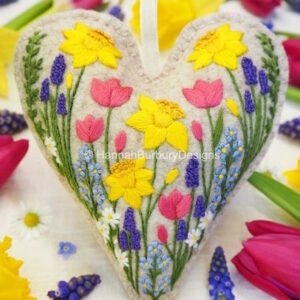 Hannah Burbury Embroidered Heart Kit Pollyanna