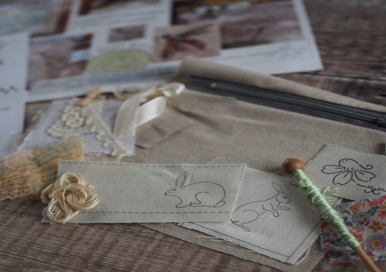 Hares Nest Rambling Stitching Purse review madeby Vicki for the Poppy Patch Posse