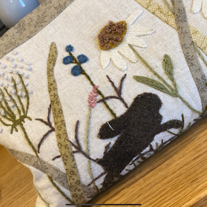 ‘Running in the Meadow’ Notions Purse or Needlebook Workshop with Becky De’Ath from Willow & Hare Stitching at Poppy Patch