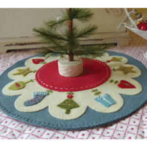 Marg Low Designs Holiday Fun Christmas Mini Table Centre Pattern