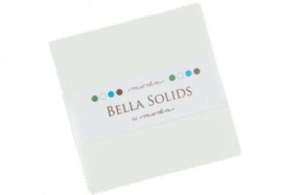 Moda Bella solid Unbleached White Charm Pack