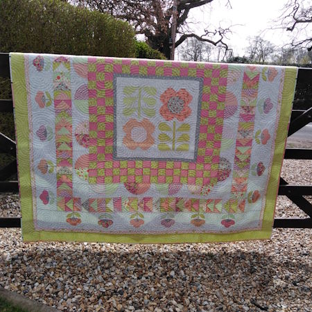 Monthly cpatchwork class Medallion Quilt with Janet Goddard