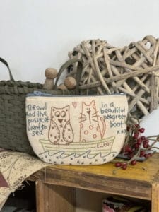 The Birdhouse Owl and Pussycat Purse pattern