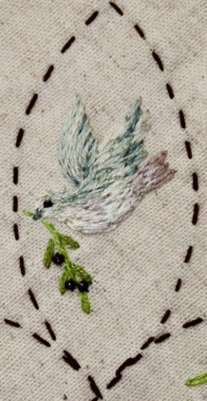 Veronique Diligent Jardin de Poche Tis the Season Embroidered Quilt Kit Doves