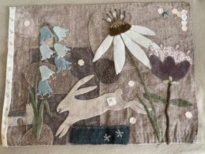 Willow and Hare The Bluebell Daisy and the hare applique wall hanging pattern