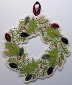 Wreath Class at Poppy Patch by Louise Nichols.