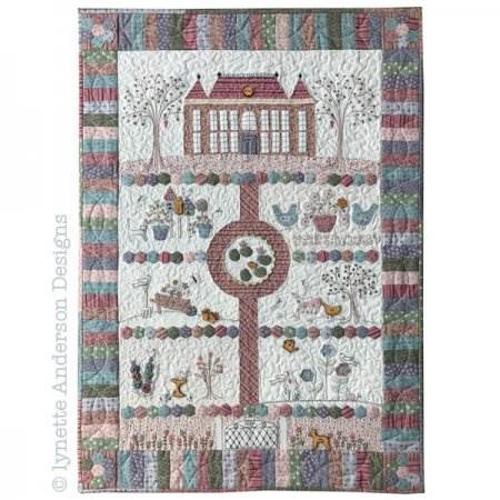 Lynette Anderson Chateau Hexagon wall hanging Pattern