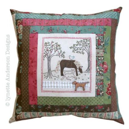 Lynette Anderson Noras Horses Cushion Pattern